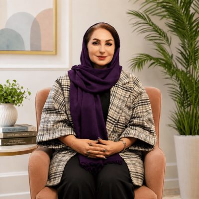 روشنک زاهدی